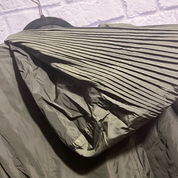 Centigrade Jacket Large - Picture 4 of 8